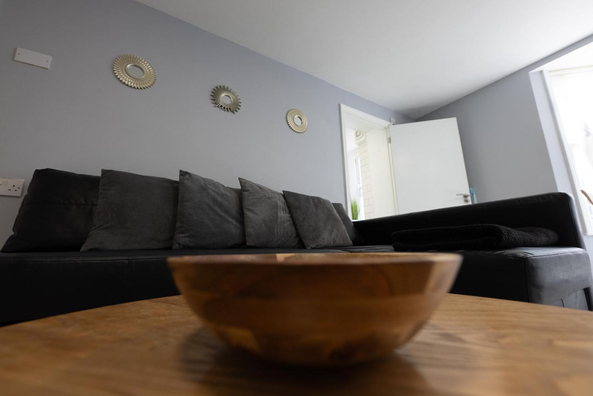Modern One Bed * Hove